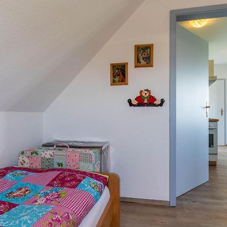 Bi-Uns-To-Hus Apartment Tönning Екстериор снимка